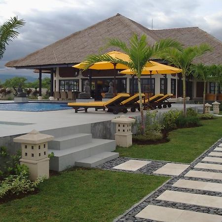 Villa Pelangi Bali Seririt  الغرفة الصورة