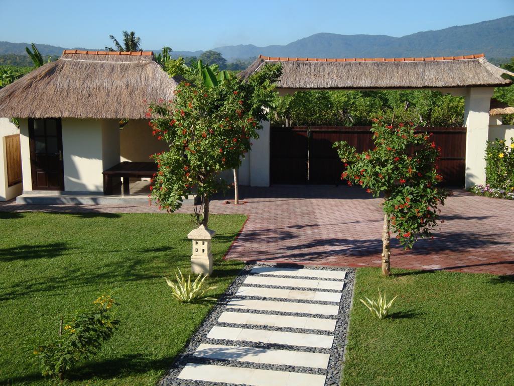 Villa Pelangi Bali Seririt  الغرفة الصورة